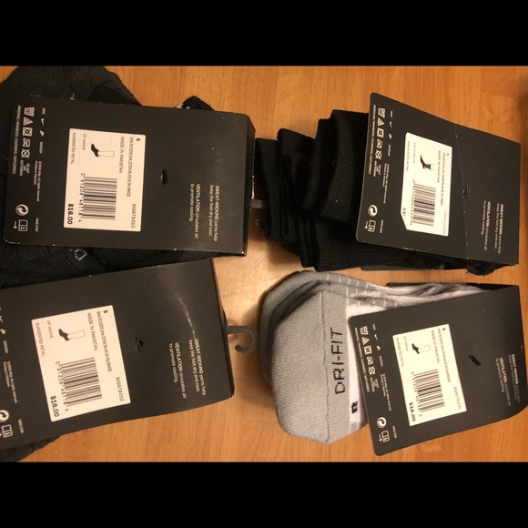 Nike kids socks size small 3y-5y brand new - Picture 2 of 2